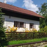 V Ceskem Raji Holín
