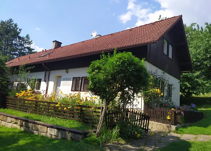Casa de hóspedes V Ceskem Raji 3*