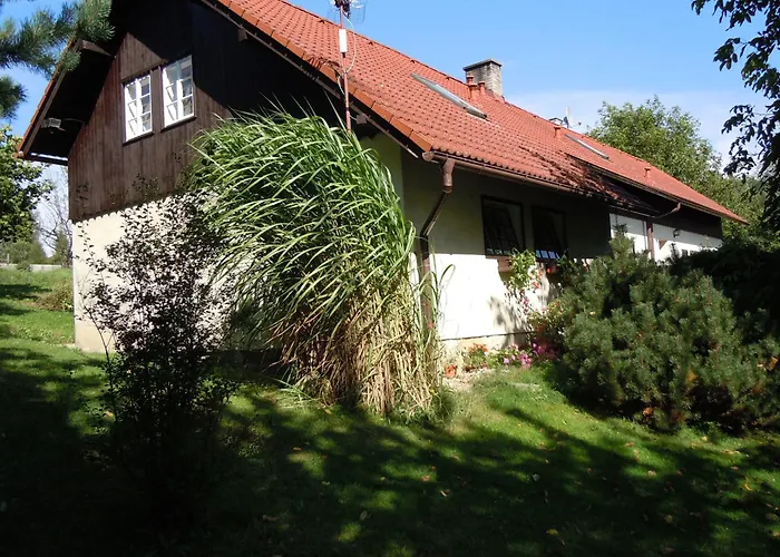 V Ceskem Raji Holín