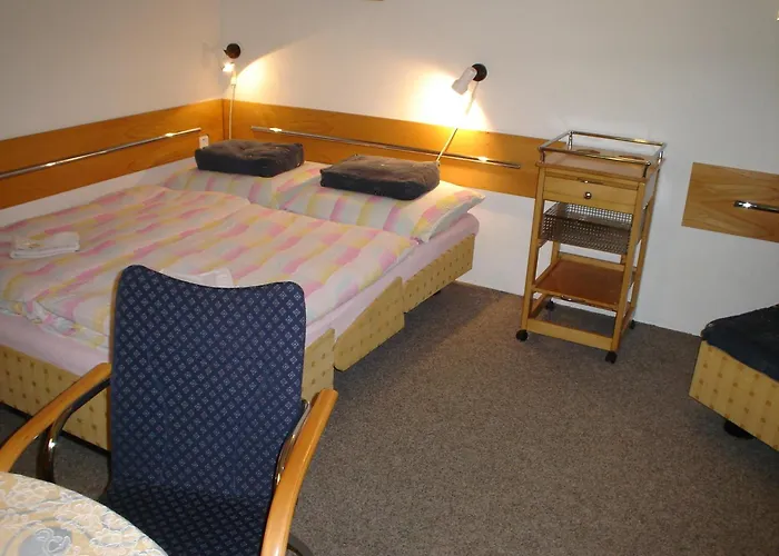 V Ceskem Raji Gasthuis Holín